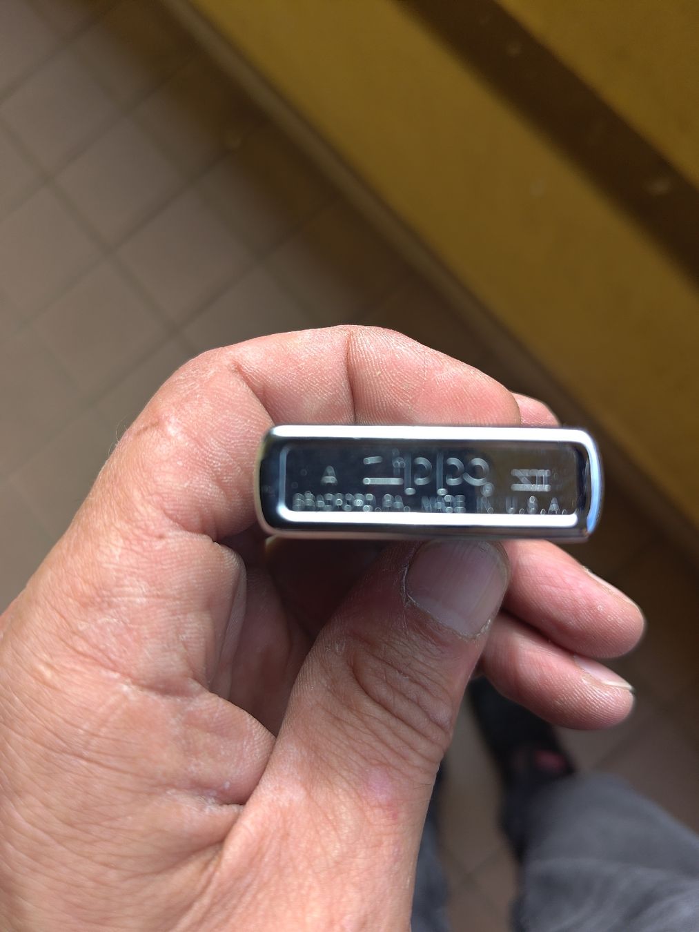 Zippo Briquets: Zippo Feuerzeug – D'occasion à Raron par hochheiliger 1
