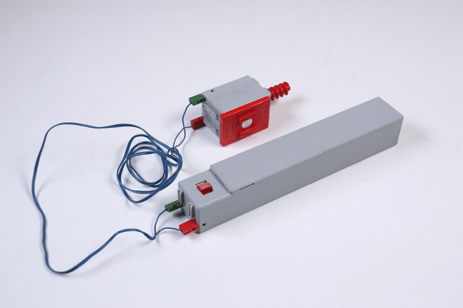 Fischer Baukästen: Fischertechnik - Motor und Batteriebox – Gebraucht aus Hettlingen von Scholi99