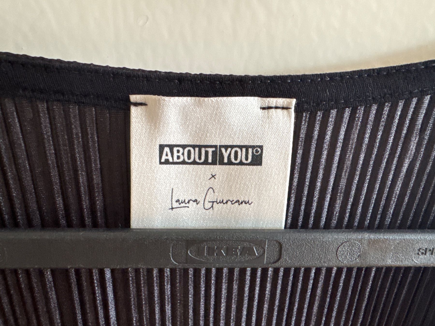 Jumpsuits: Jumpsuit About You – Gebraucht aus Pfäffikon SZ von Melanie335 2
