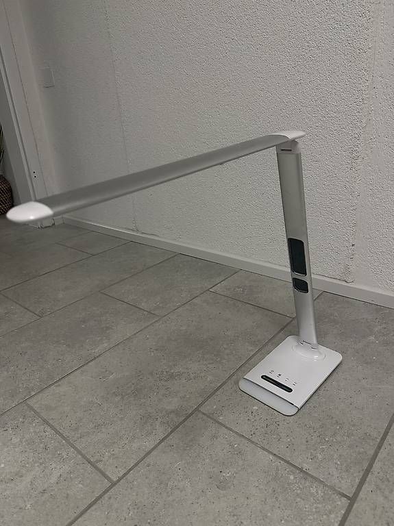 Lampade: Tisch Lampe – Usato da Niederhasli venduto da TurboDriven 1