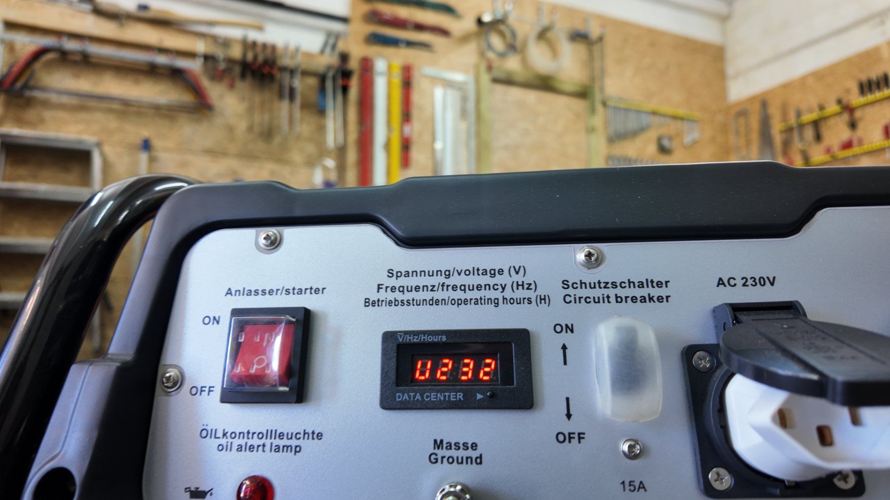 Generatori di corrente: Unicraft Synchron-Stromerzeuger PG-E 40 SRA 3.3 kW – Nuovo (secondo la descrizione) da Filzbach venduto da Rkolb0 4