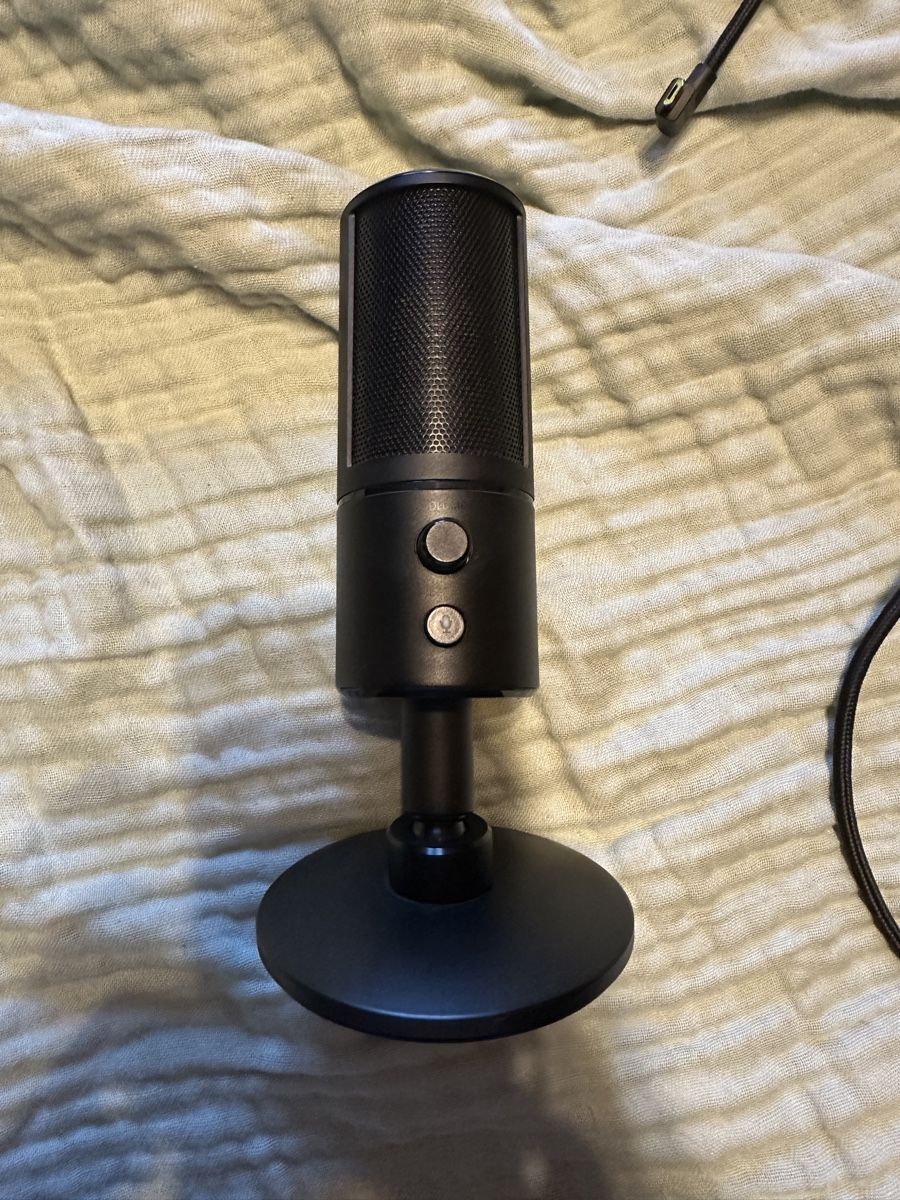 Razer Microfoni: Mikrofon Seiren X – Usato da Strengelbach venduto da KW. 1