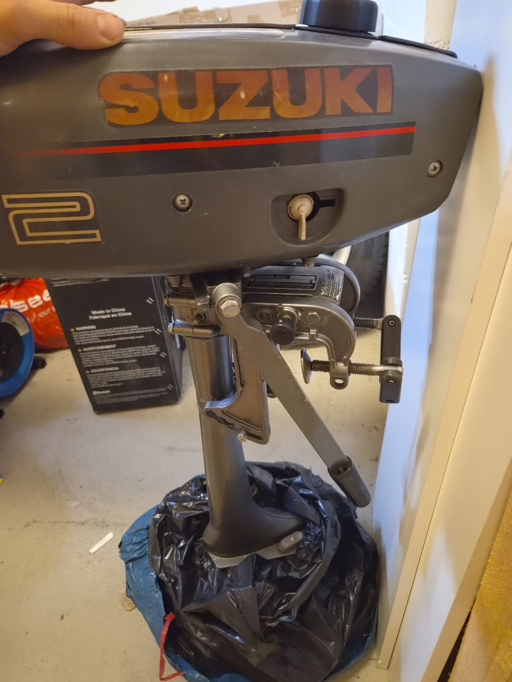 Suzuki Motori: Aussenbordmotor Suzuki 2 PS gebraucht – Usato da Riehen venduto da OliverK0102 2