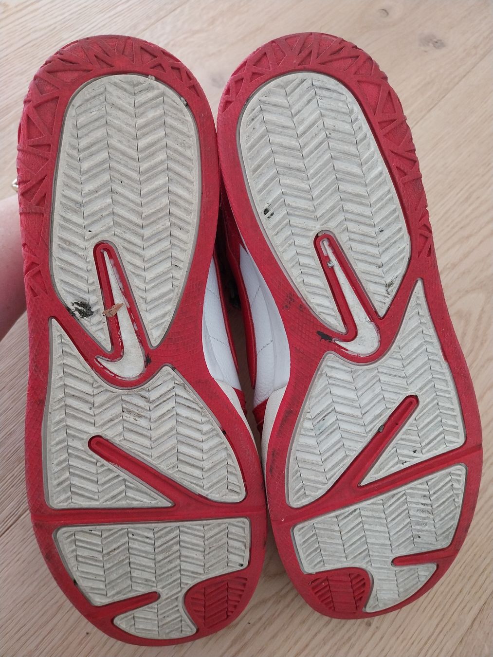 Nike Herrenschuhe: Nike Air Force, Gr. EU45 – Gebraucht aus Oberwil BL von A.Mohler 4
