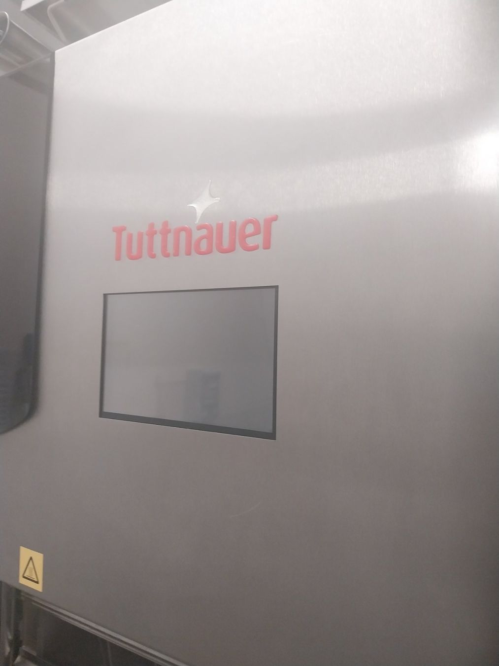 Repas pour bébés: Autoclave Tuttnauer - T-MAX 6-1 VSD – D'occasion à Plan-les-Ouates par ecl_ds57 1