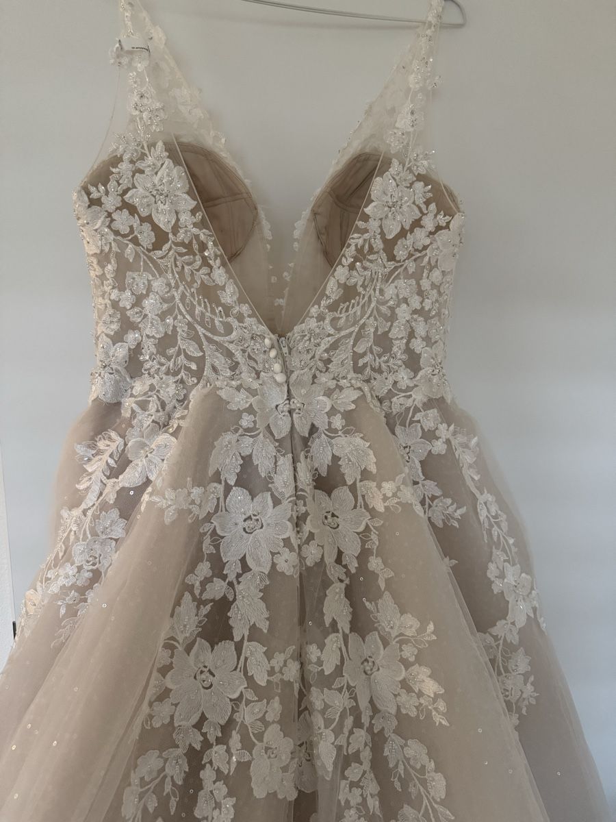 Vestiti: Hochzeitskleid – Nuovo (secondo la descrizione) da Winterthur venduto da lar_ts5l 5