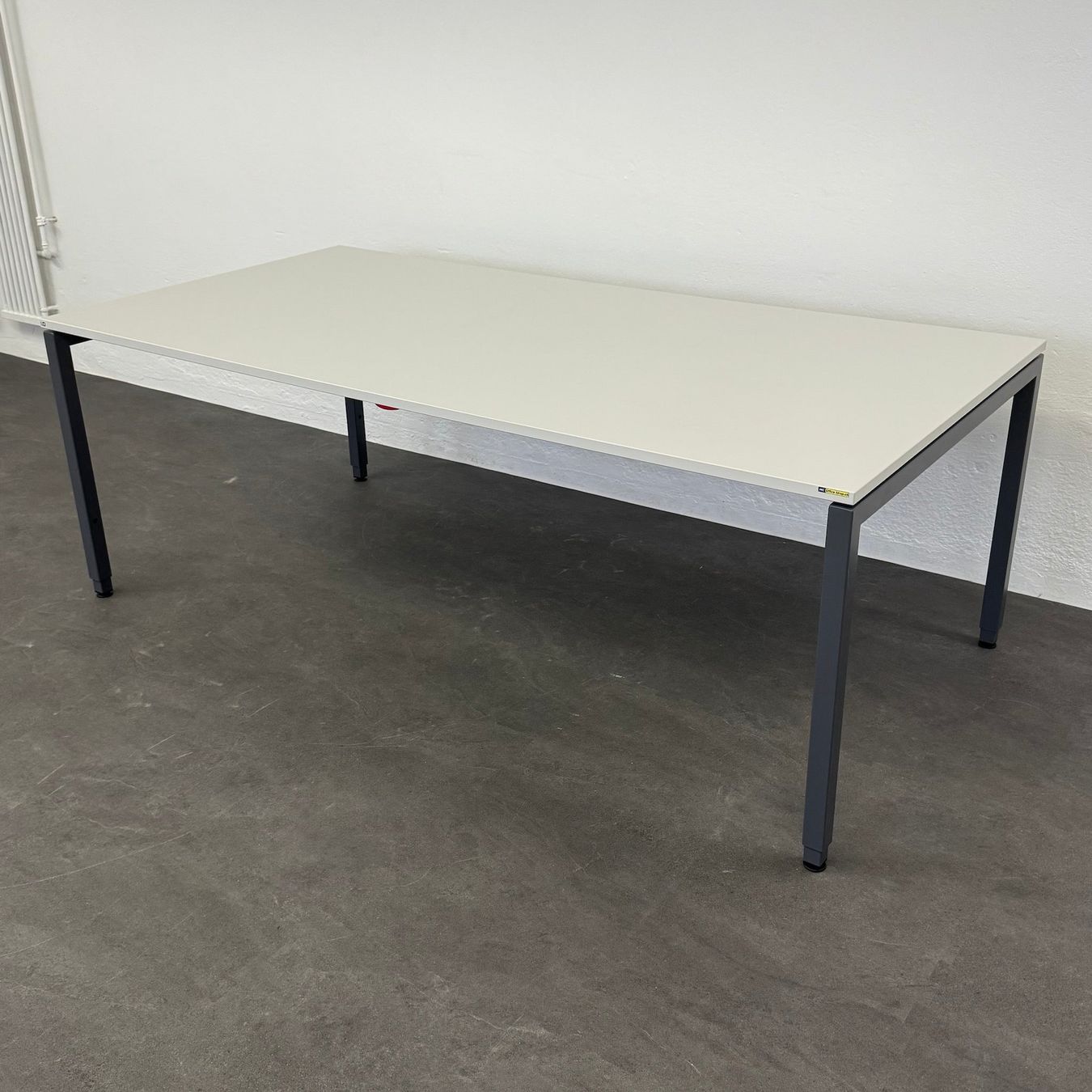 Lista Schreibtische: Lista Office Motion Schreibtisch Lichtgrau/Anthrazit - – Gebraucht aus Schönenwerd von mcofficeshop 2