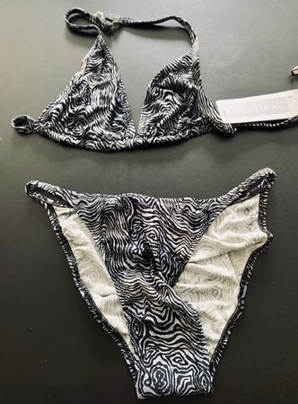 Neues Bikini Magistral Zebra-Look