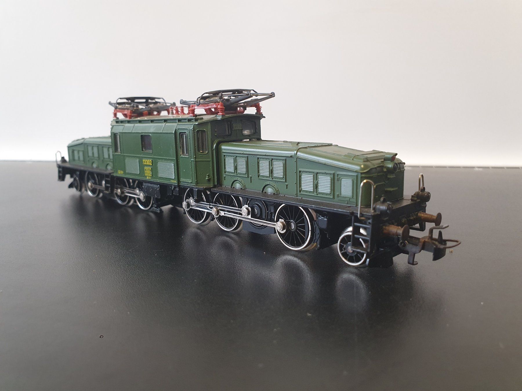 Märklin Modellini di ferrovie: MÄRKLIN: SBB KROKODIL GRÜN – Usato da Biglen venduto da taunus82 5