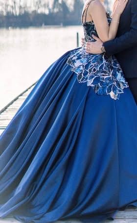 Kleider: Abendkleid – Gebraucht aus Schaffhausen von ERN58 1