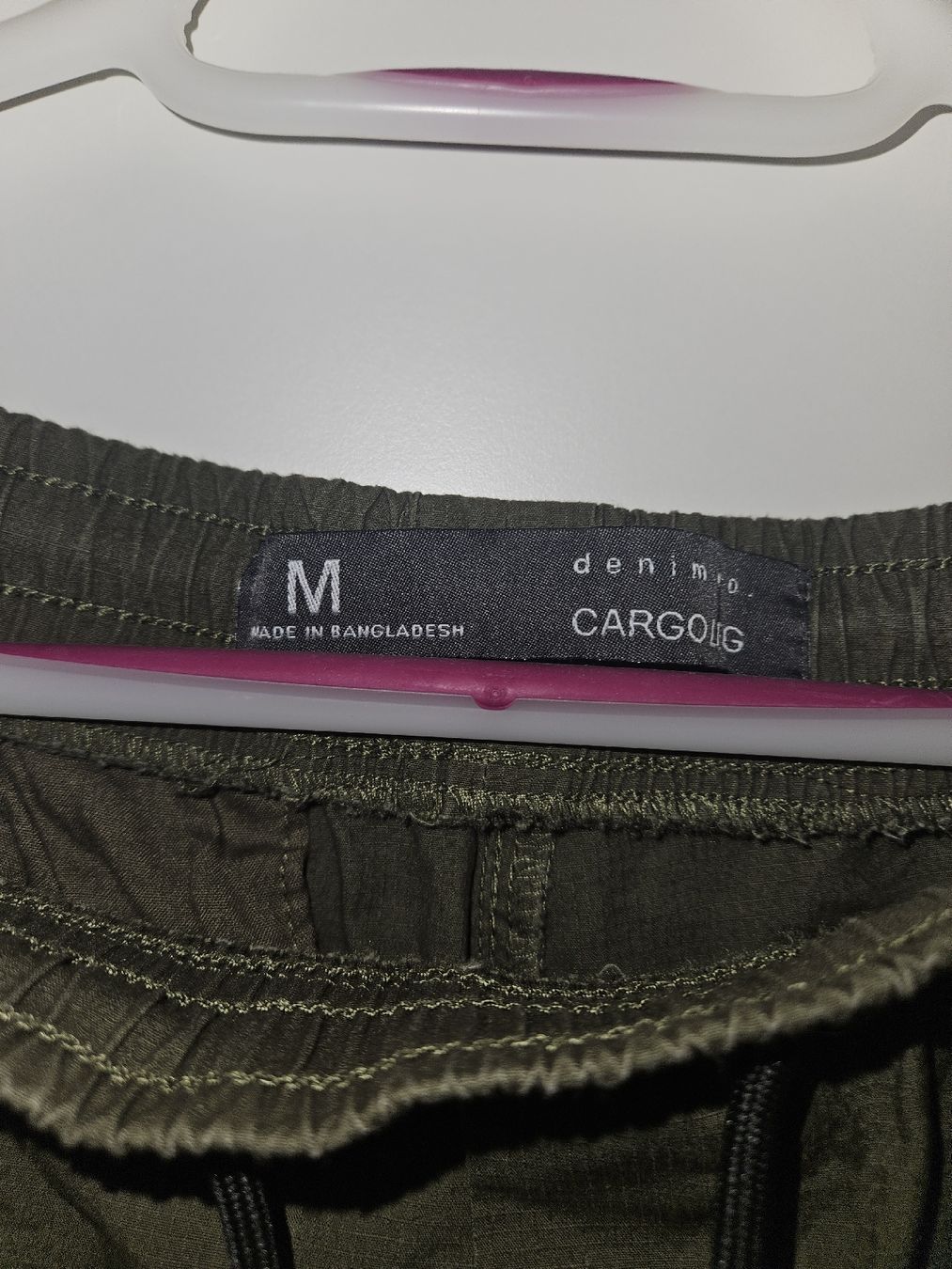 Pantaloni: Shorts cargo Denimo taille M kaki neuf – Nuovo (secondo la descrizione) da Delemont venduto da ricky9420 2