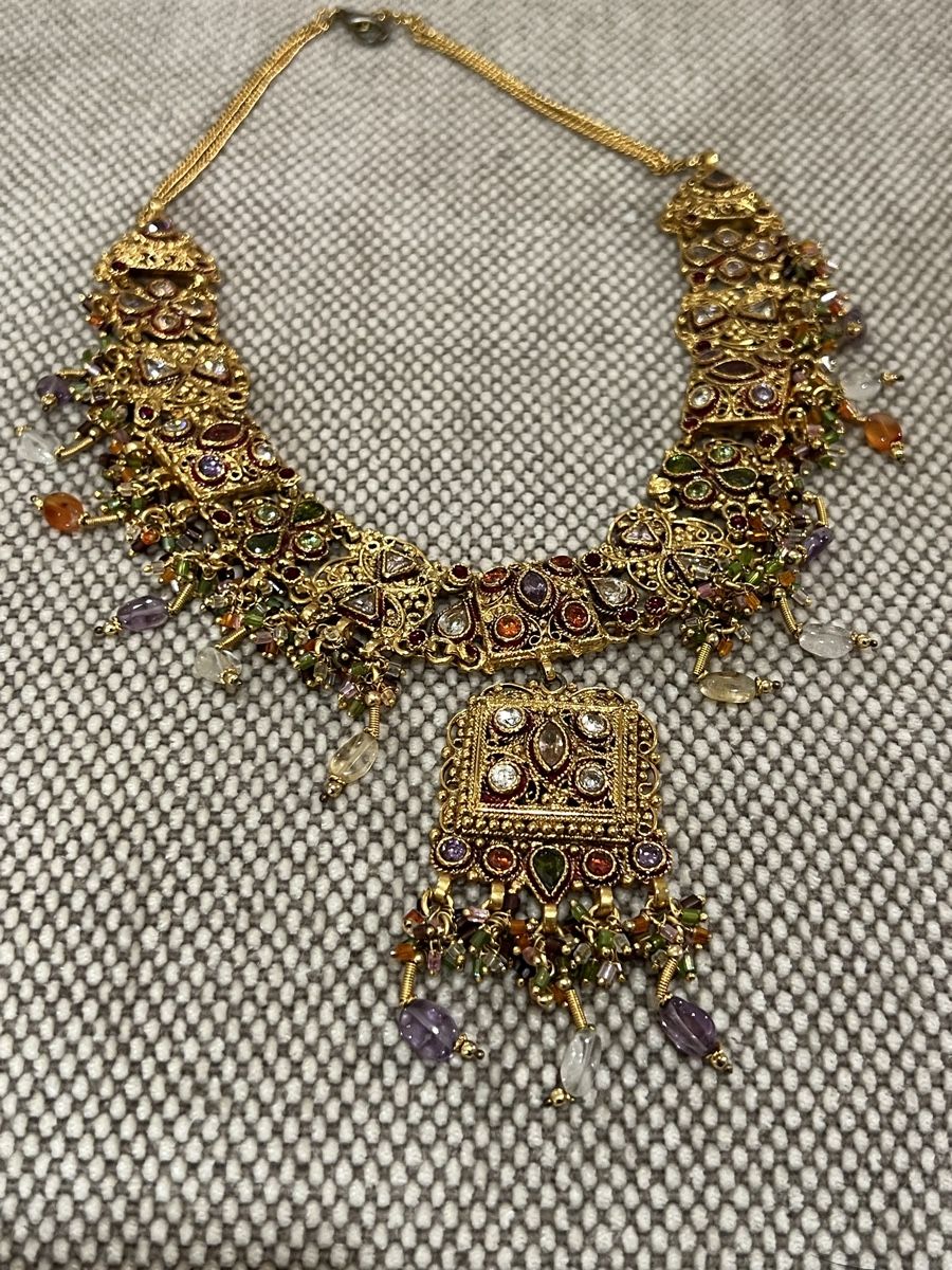 Ketten: Beautiful Indian Wedding Jewelry – Gebraucht aus Zürich von ralph__ 7