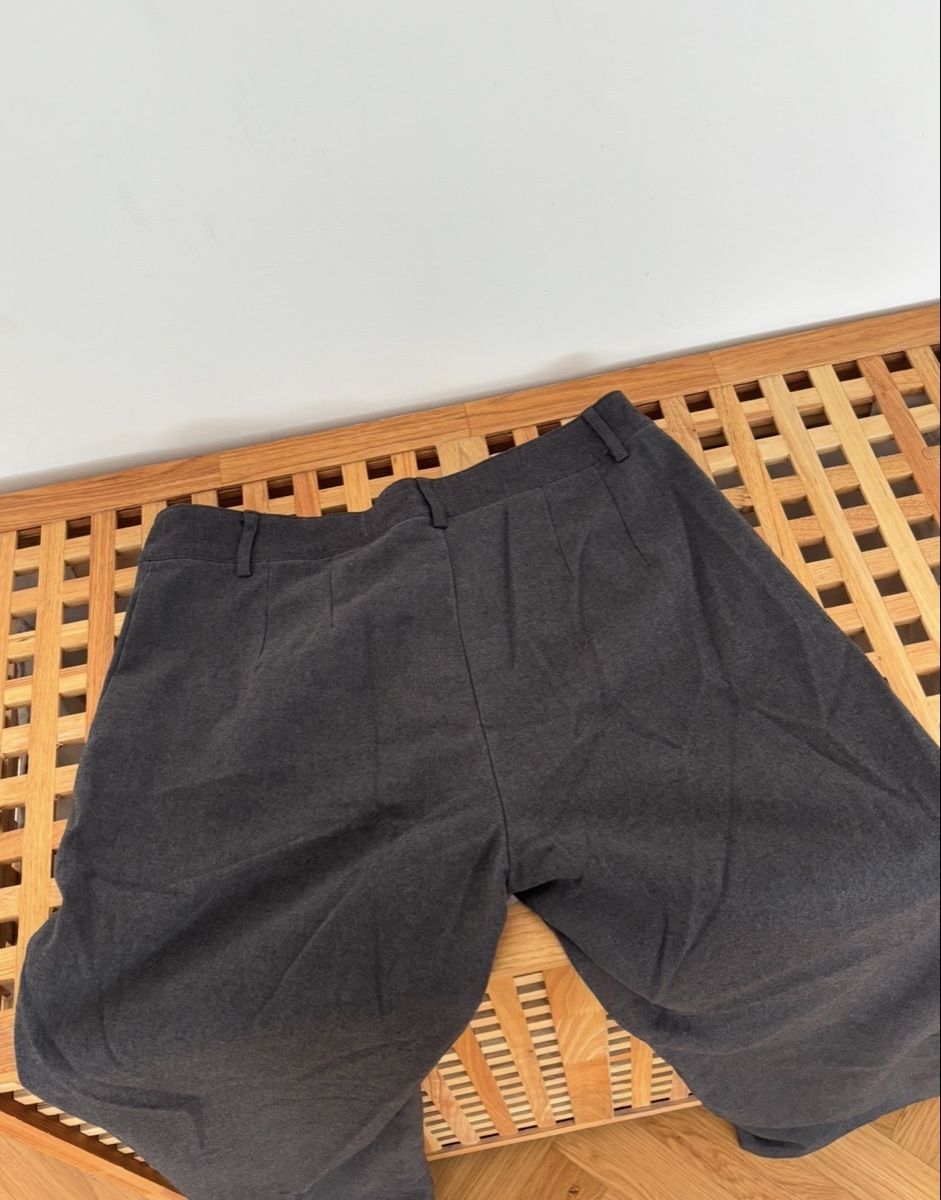 Pantaloni: Damenhose grau Grösse L – Usato da Luzern venduto da Qazwsx 2