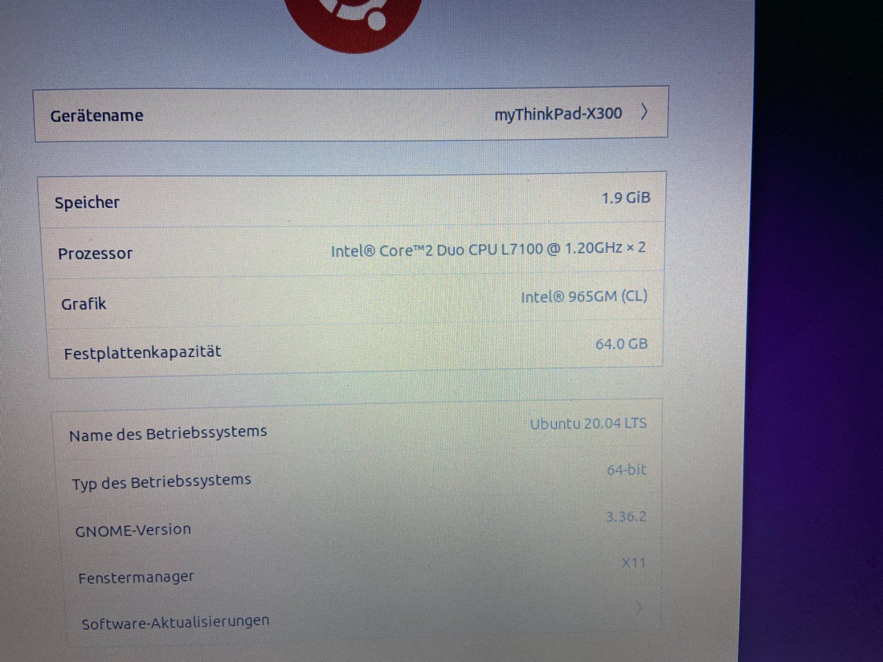 Lenovo Notebooks: ThinkPad Laptop mit Ubuntu Linux und zwei Handbücher – Gebraucht aus Berikon von Cmouse 1