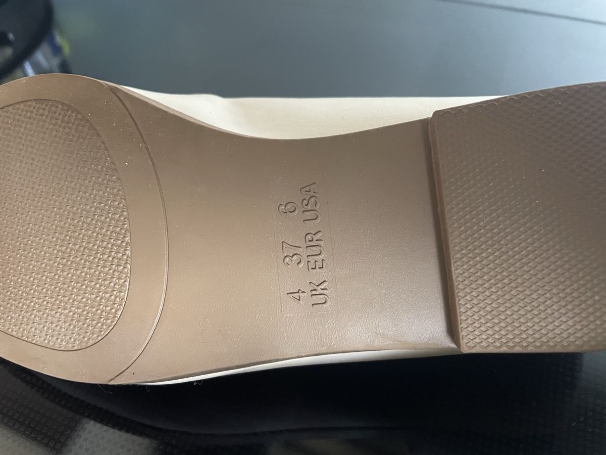 Primark Scarpe da donna: DAMEN SCHUHE - BEIGE - NEU - GRÖSSE 37 – Nuovo (secondo la descrizione) da Buchs AG venduto da fischli610 2