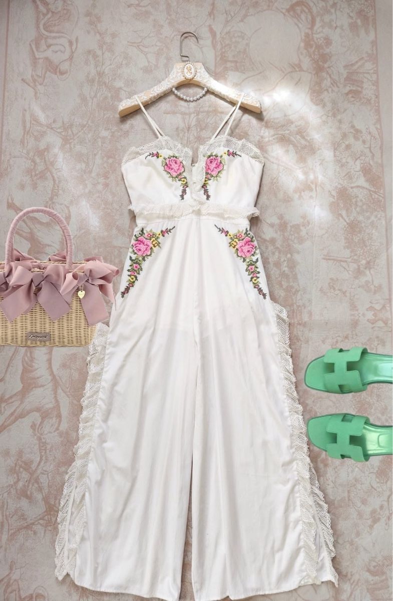 Zimmermann Tute: Alice Mccall Embroidery Jumpsuit – Usato da St.Josefen venduto da lop_lh8d