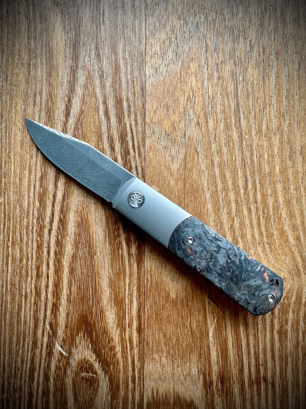 Accessori: Böker Damast Jahresmesser 2024 – Nuovo e nell'imballaggio originale da Obersteckholz venduto da RenMor 1