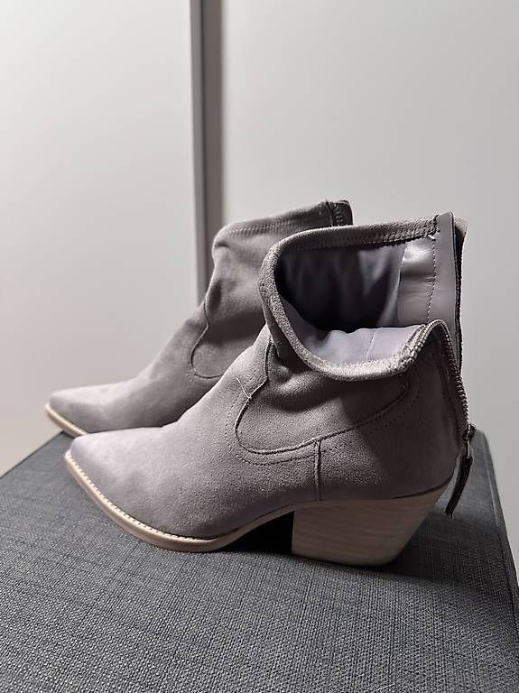 Scarpe da donna: Stiefeletten Western Damen – Usato da Erlen venduto da kla_6jrr 2