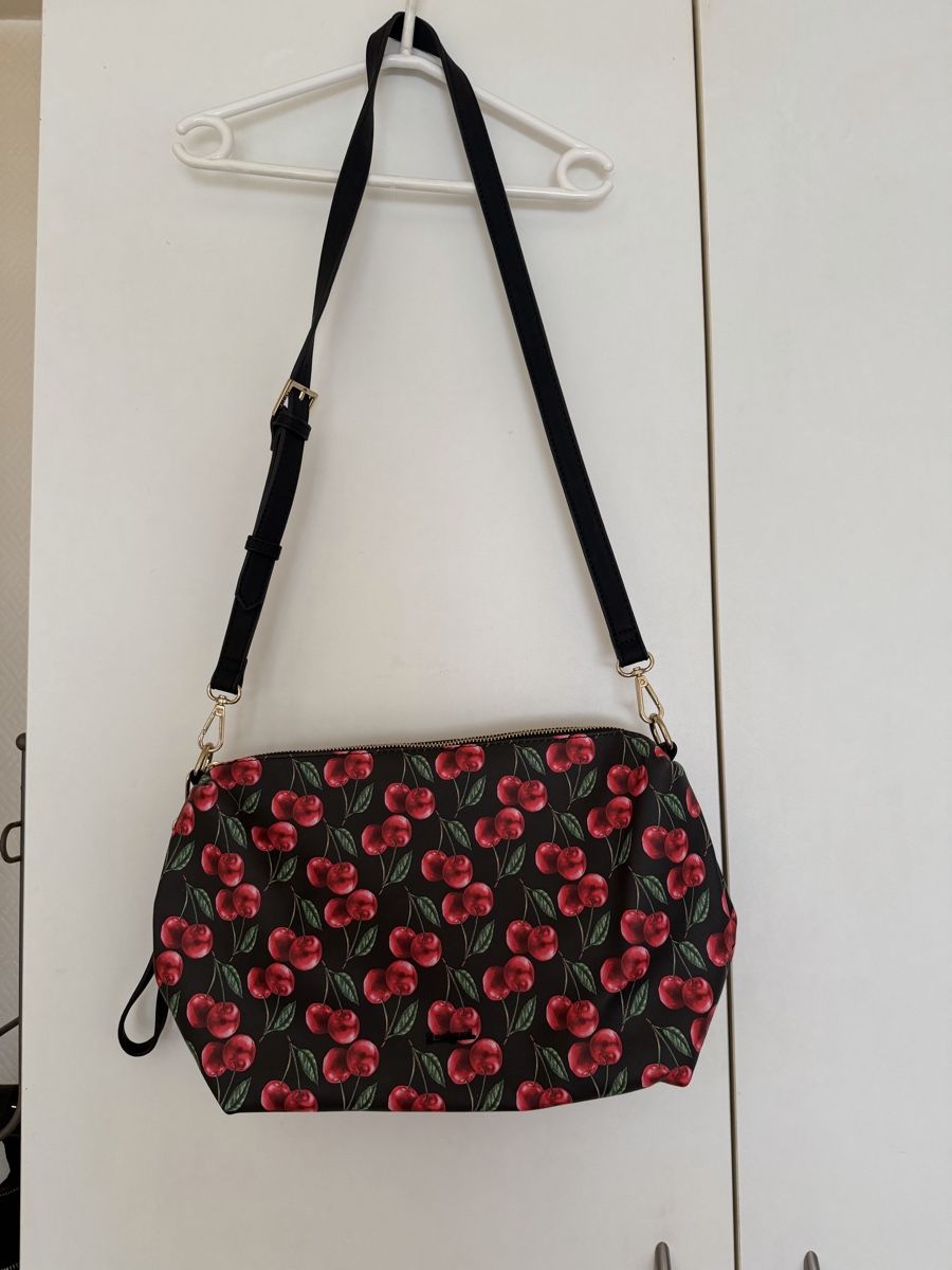Desigual Sacs femmes: Desigual Tasche – D'occasion à Basel par Brunner.T