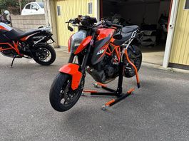 KTM 1290 Super Duke R Motorrad 2014, viel Zubehör