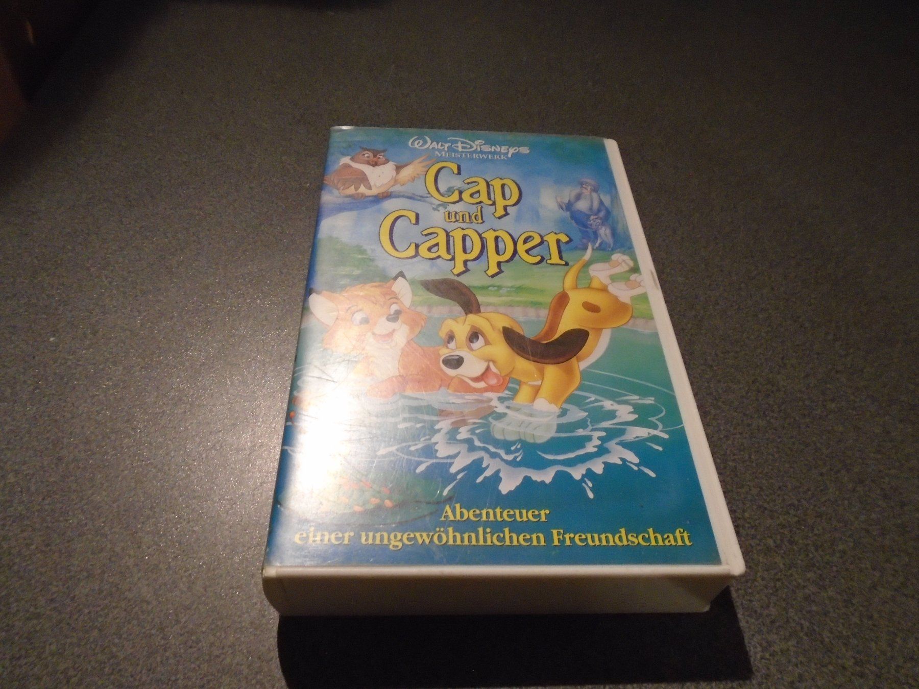 Tutti i VHS: Video Cap und Capper, Walt Disneys – Usato da Zürich venduto da abraxas1291