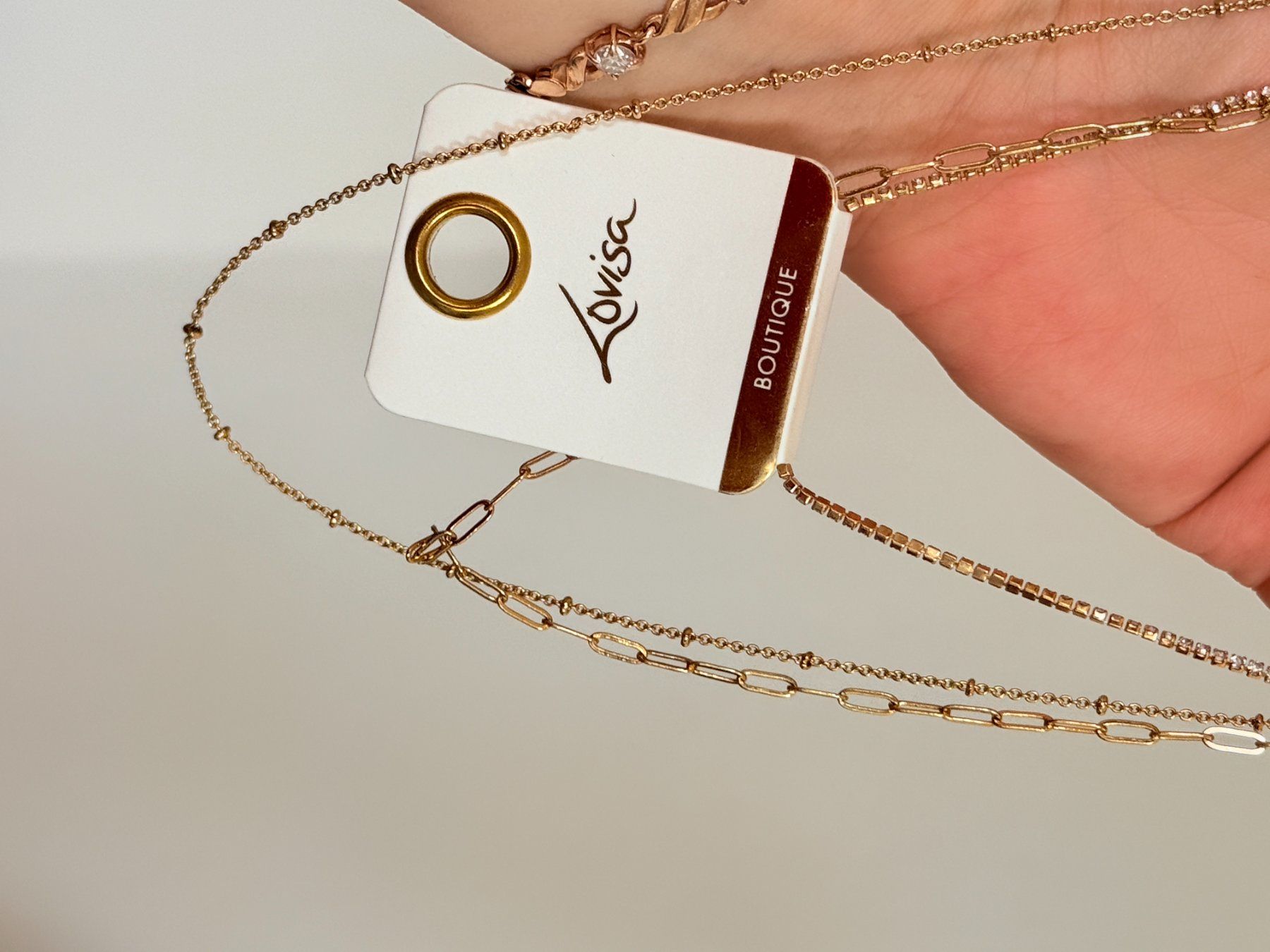 Colliers: Collier double rangs Lovisa neuf – Neuf avec emballage d'origine à Genève par AGBERG 3