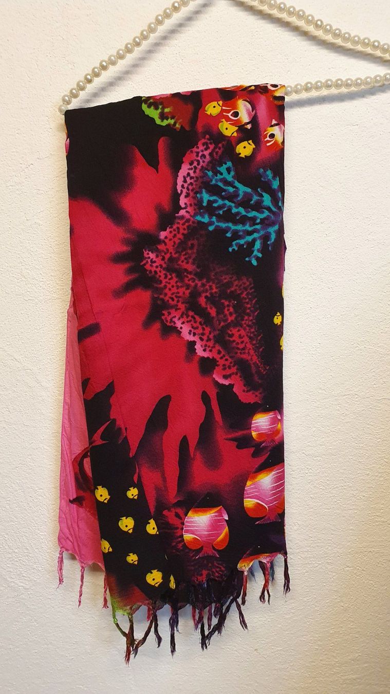 Foulard & Sciarpe: 🌺Foulard🌺 – Usato da Wald ZH venduto da CapLux 4