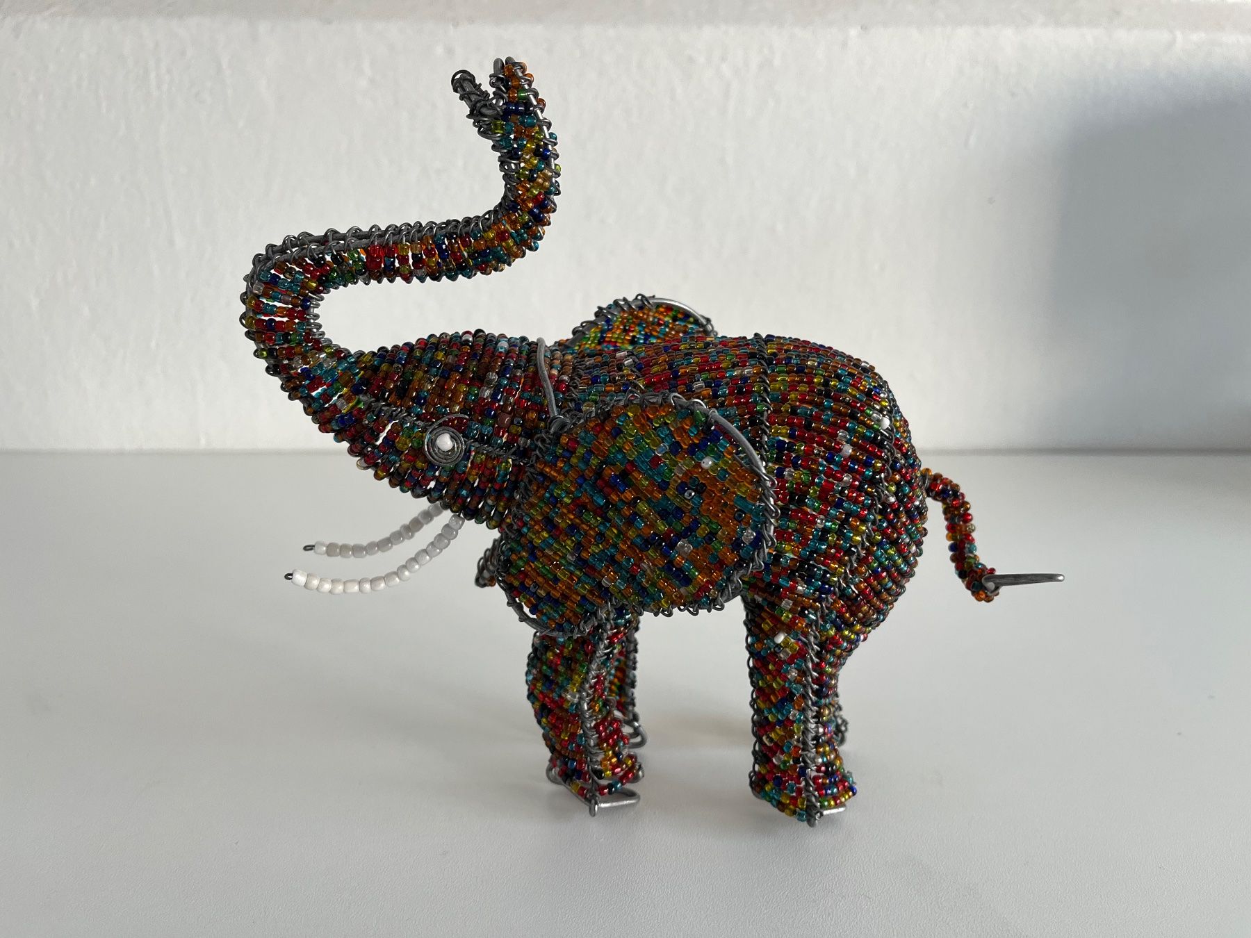 Statuette: Elefant aus Metalldraht mit Steckperlen – Usato da Wetzikon ZH venduto da seli03