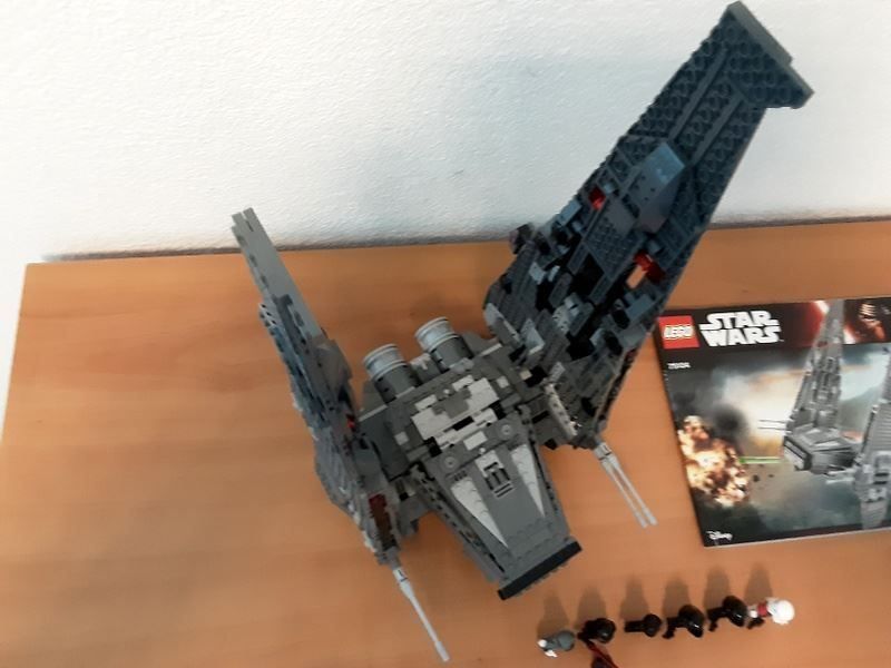 Lego Kit di costruzioni: LEGO Star Wars 75104 "Kylo Ren's Command Shuttle " – Usato da Kreuzlingen venduto da Han-Solo-68 9