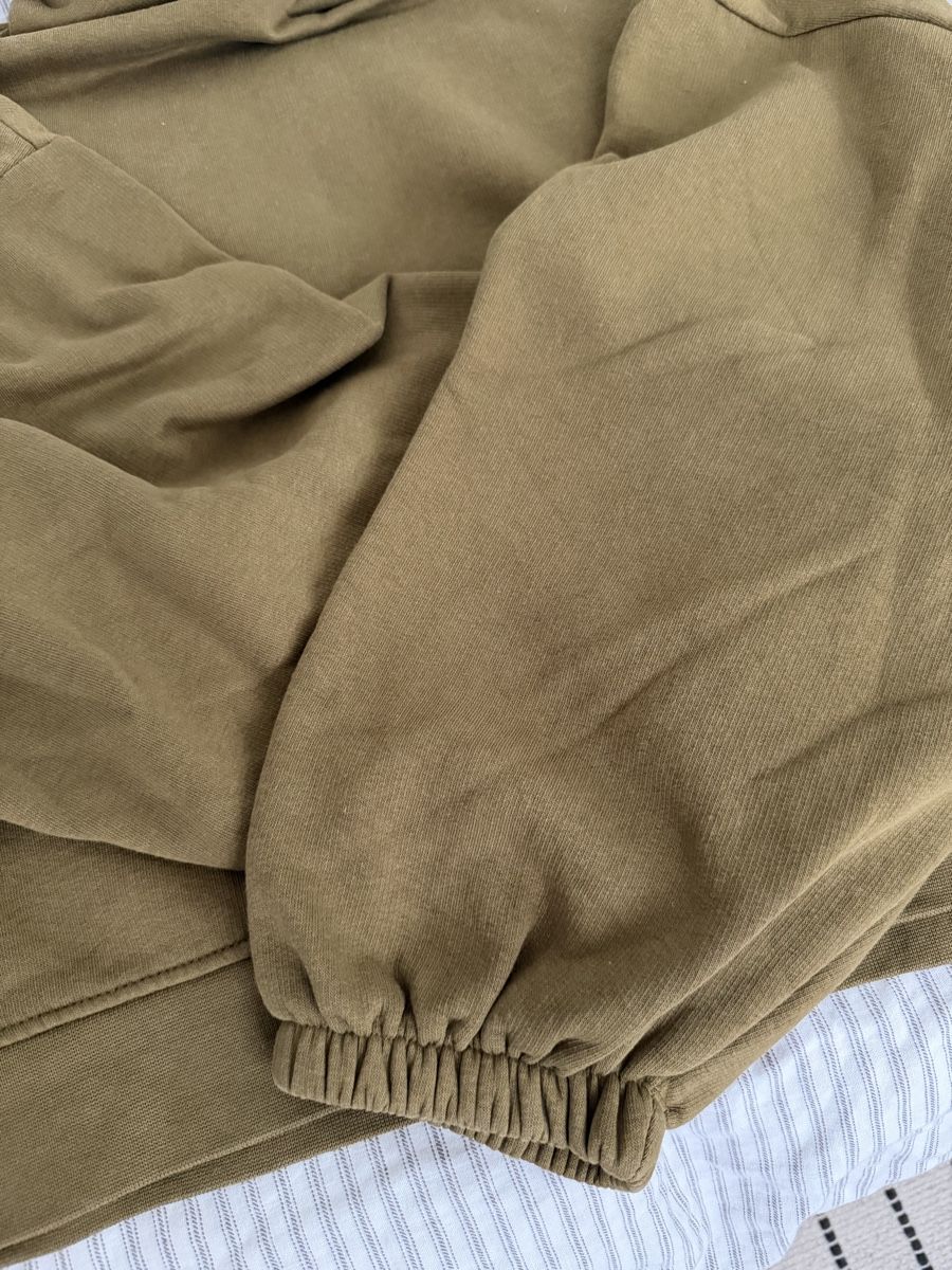 Maglioni & Felpe: Hoodie – Usato da Cham venduto da leoniegrob 2