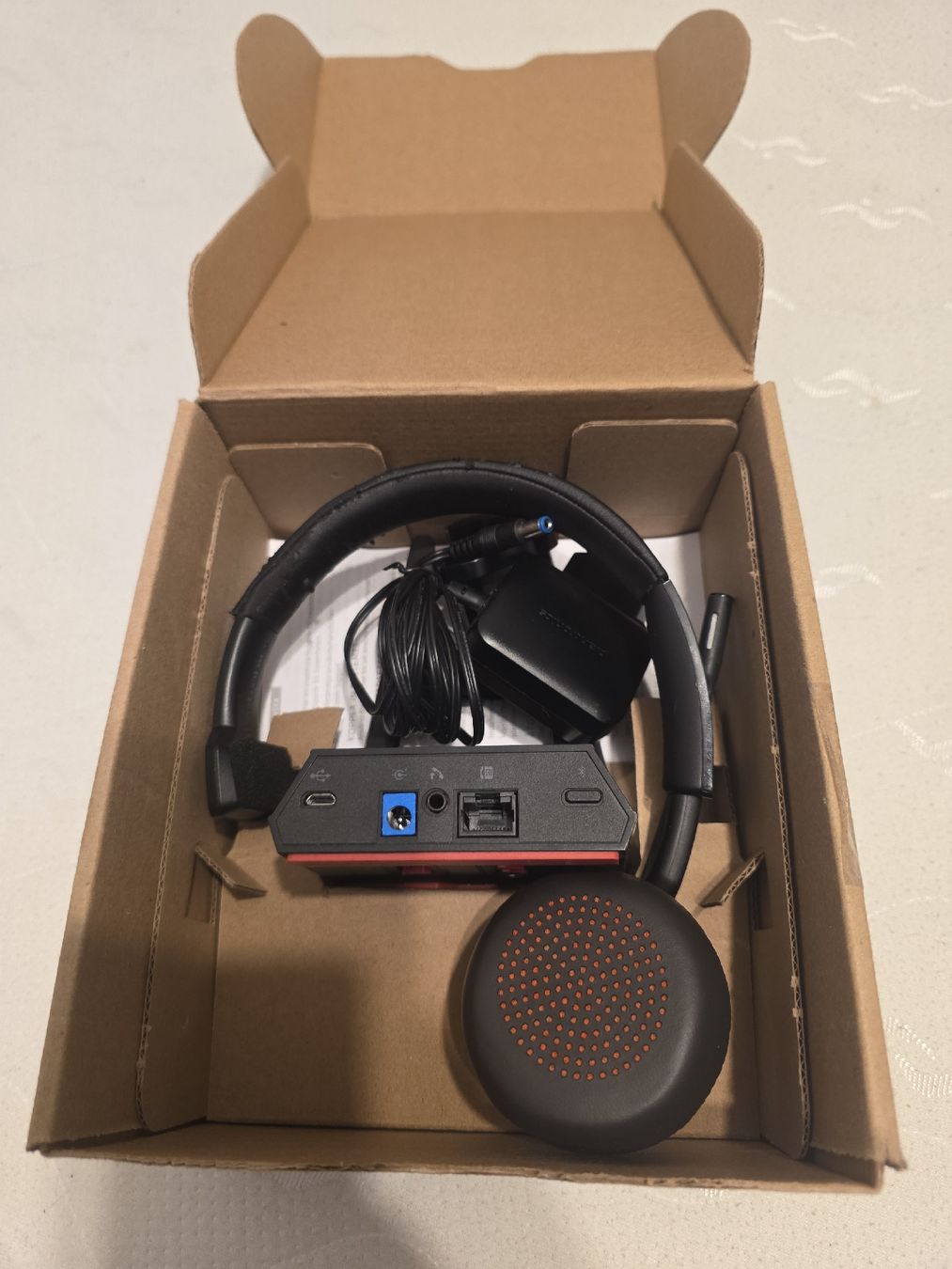 Plantronics Cuffie: Plantronics Headset V4210 CD mit Basisstation gebraucht – Usato da Untersiggenthal venduto da HK-D 5