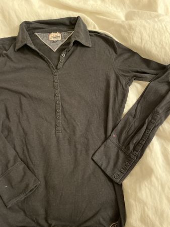 Schwarzes Hilfiger T shirt langarm L