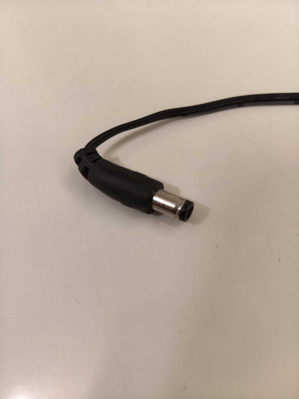 Laufwerke & Adapter: Stromadapter universal einsetzbar  – Gebraucht aus St. Gallen von Daniel74 1