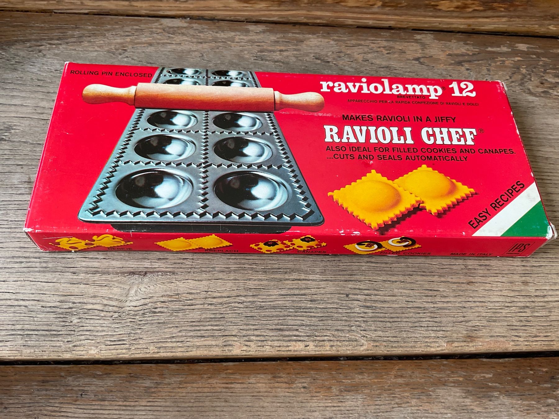 Elettrodomestici da cucina: Raviolamp 12 Ravioli Form  Kochen VERSAND 9.- – Nuovo (secondo la descrizione) da Aarau venduto da Schnabeltier01