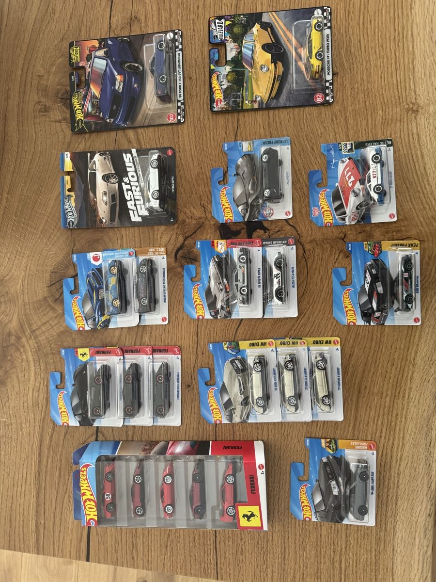 Hot Wheels Modellini d'auto: Hot Wheels Autosammlung OVP – Nuovo e nell'imballaggio originale da Thierachern venduto da fab_87cs