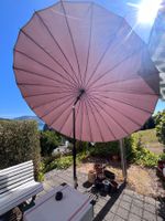 Grosser Sonnenschirm für Terrasse