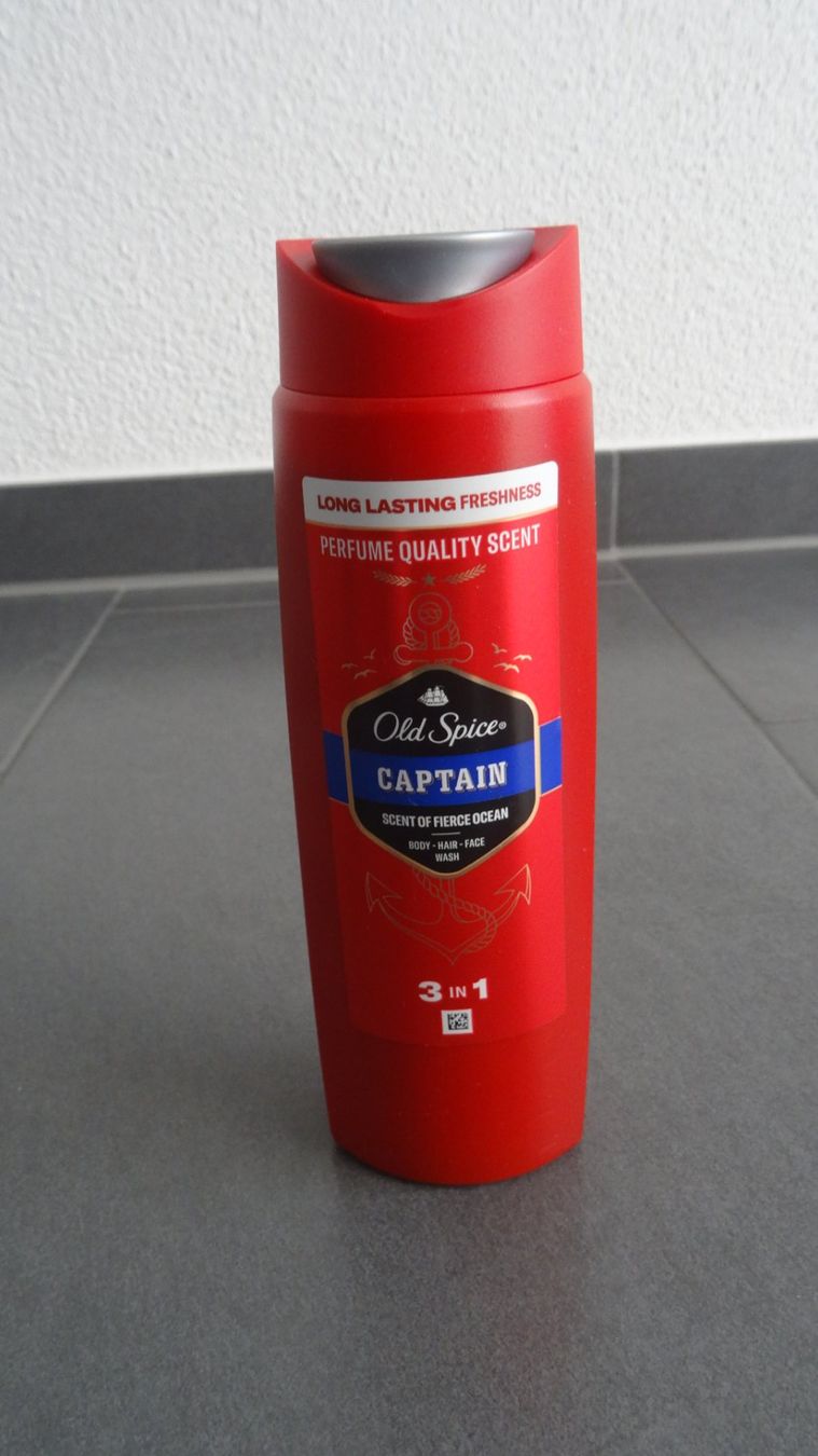 Doccia: Old Spice Captain Duschgel 3-in-1, neu – Nuovo (secondo la descrizione) da Beinwil am See venduto da den_p9db