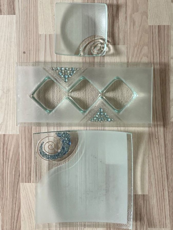 Tutte le decorazioni: Dekorative verschmolzene GLAS-SCHALEN / 3er-Set / Top! – Usato da Islikon venduto da sav_m8xk 2