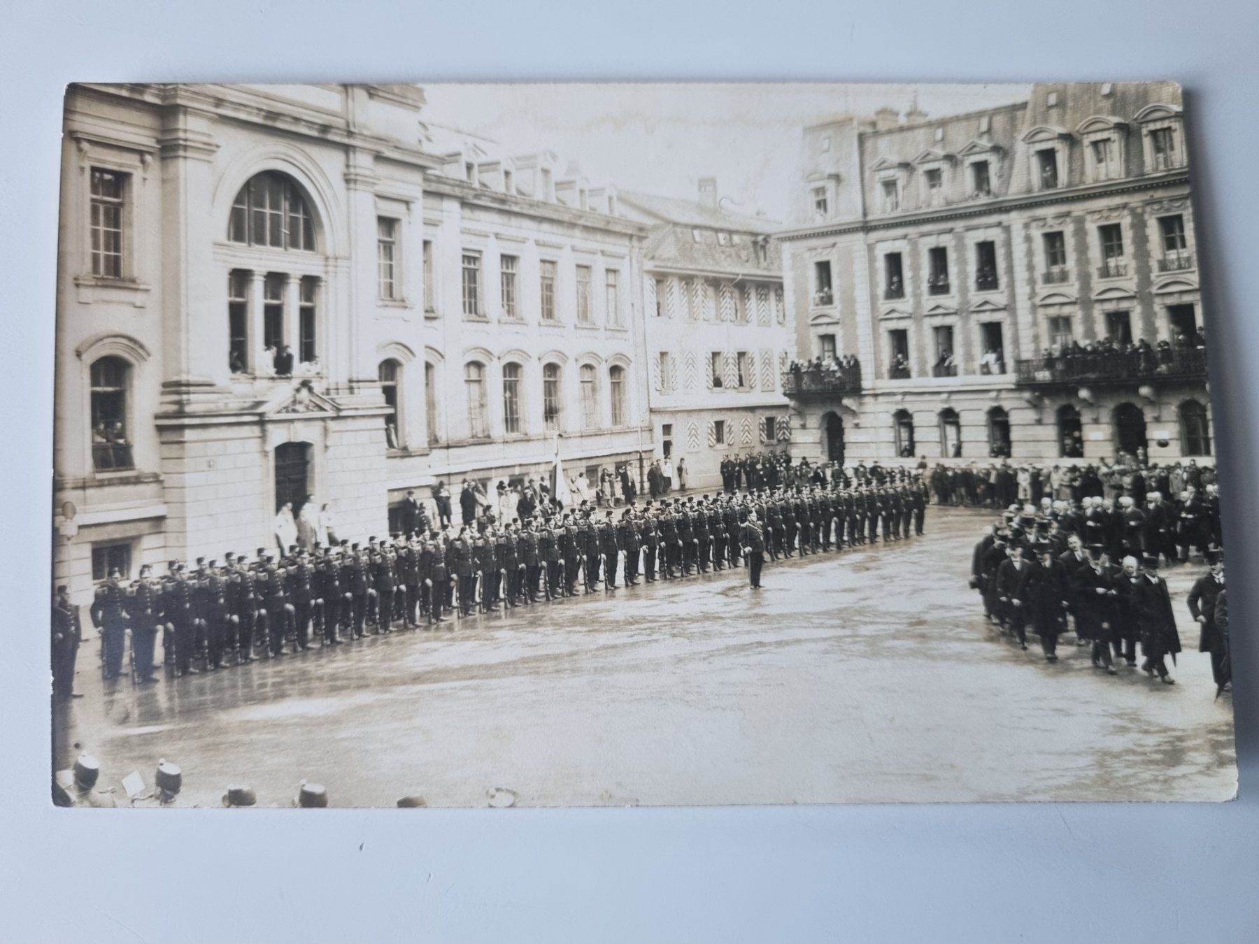 Cartoline postali: Carte postale ancienne, scène militaire – Usato da Echandens venduto da Dicot