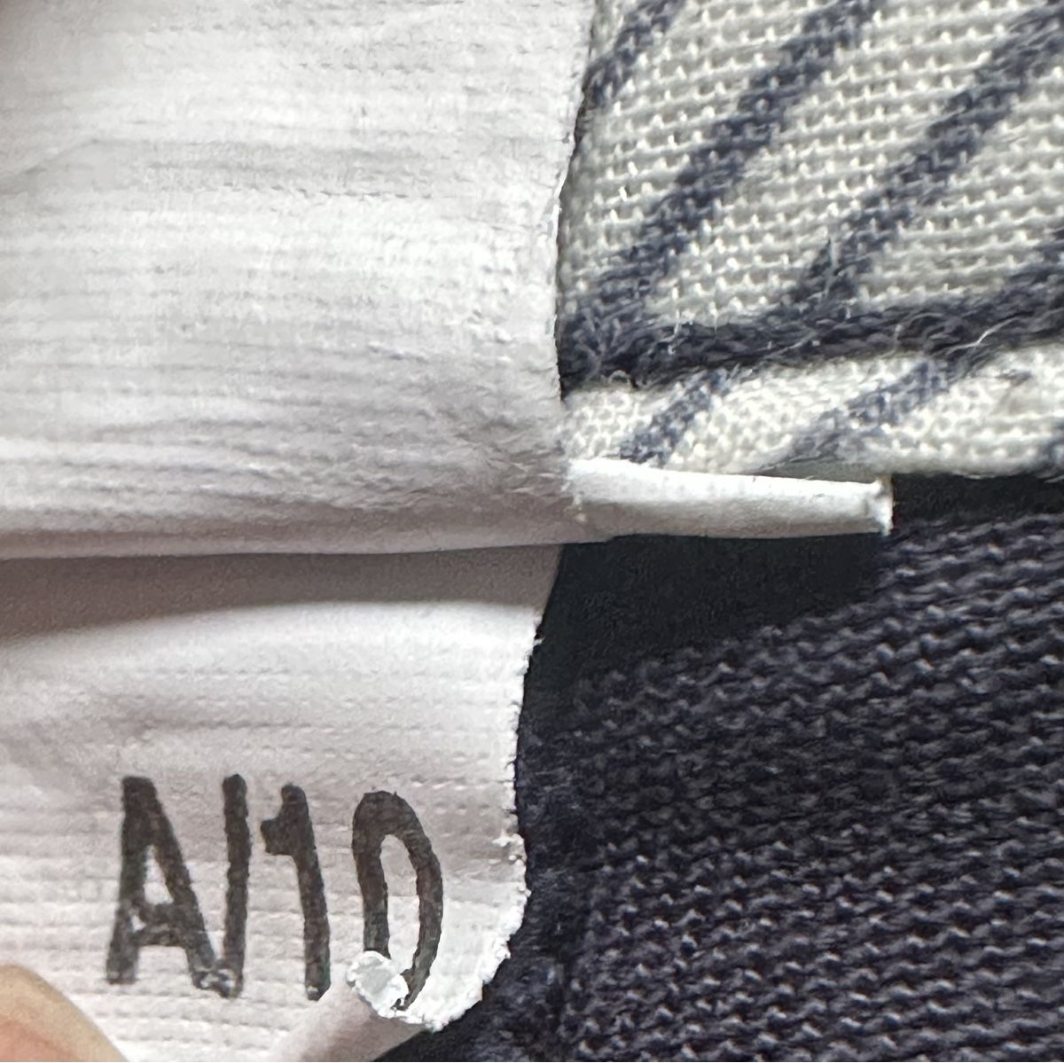 Pantaloni: Sommer-Shorts, Dunkelblau, Grösse A/10 – Usato da Neerach venduto da Matug1248 2