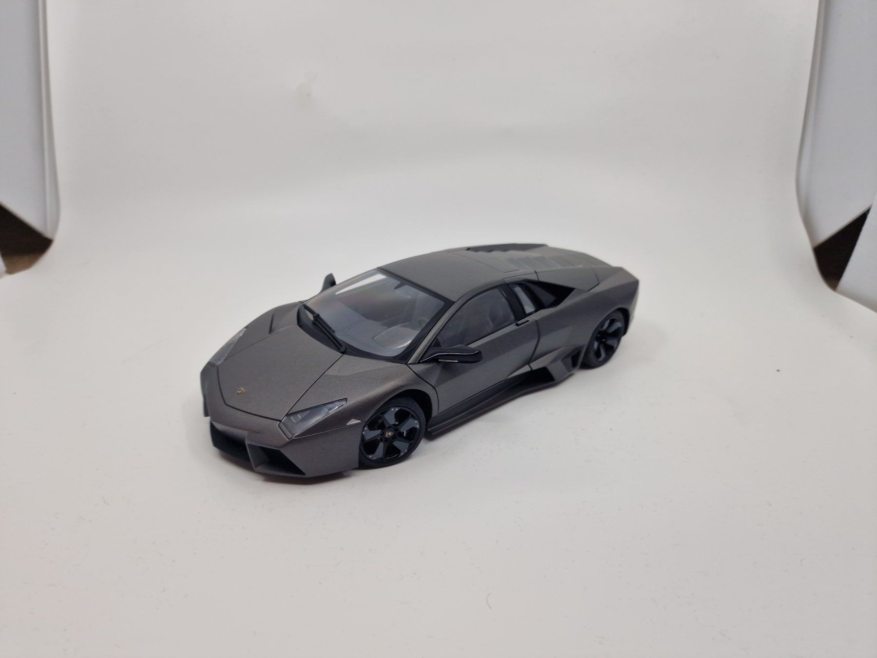 Autoart Modellini d'auto: Lamborghini Reventon 1/18 AutoArt – Nuovo (secondo la descrizione) da Reckingen VS venduto da RonaldL01 1