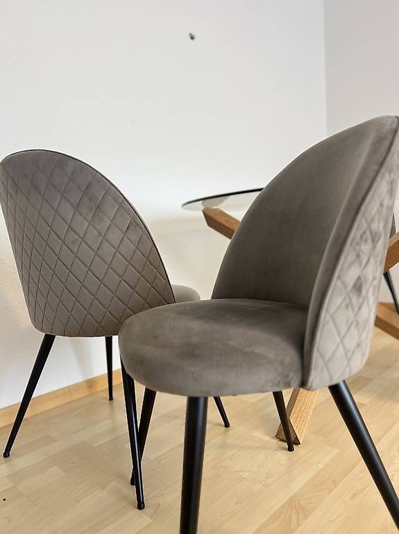 Set de table et chaises: Muss Weg. – D'occasion à Herisau par nit_56z2 3