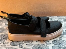 Chaussures basses Doc Martens p. 40 (grand)