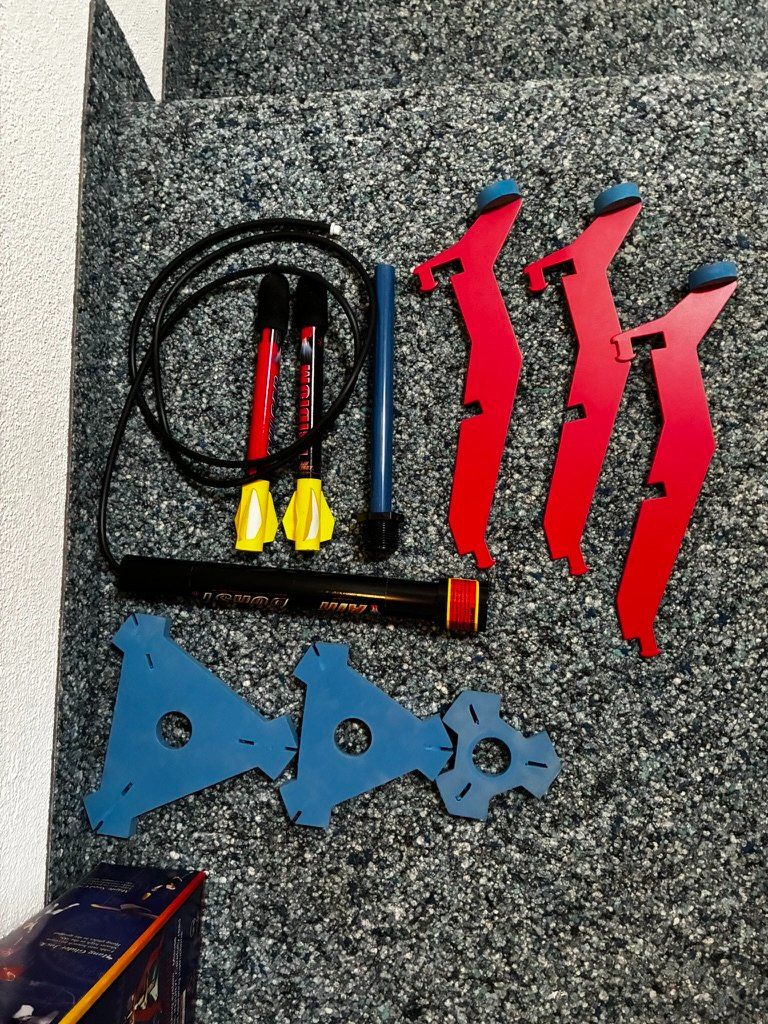 Giocattoli: Air Burst Rockets, Spielzeug-Set – Usato da Hermetschwil-Staff venduto da sch_z9nc 3