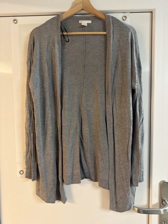 Damen Strickjacke grau H&M Grösse M guter Zustand