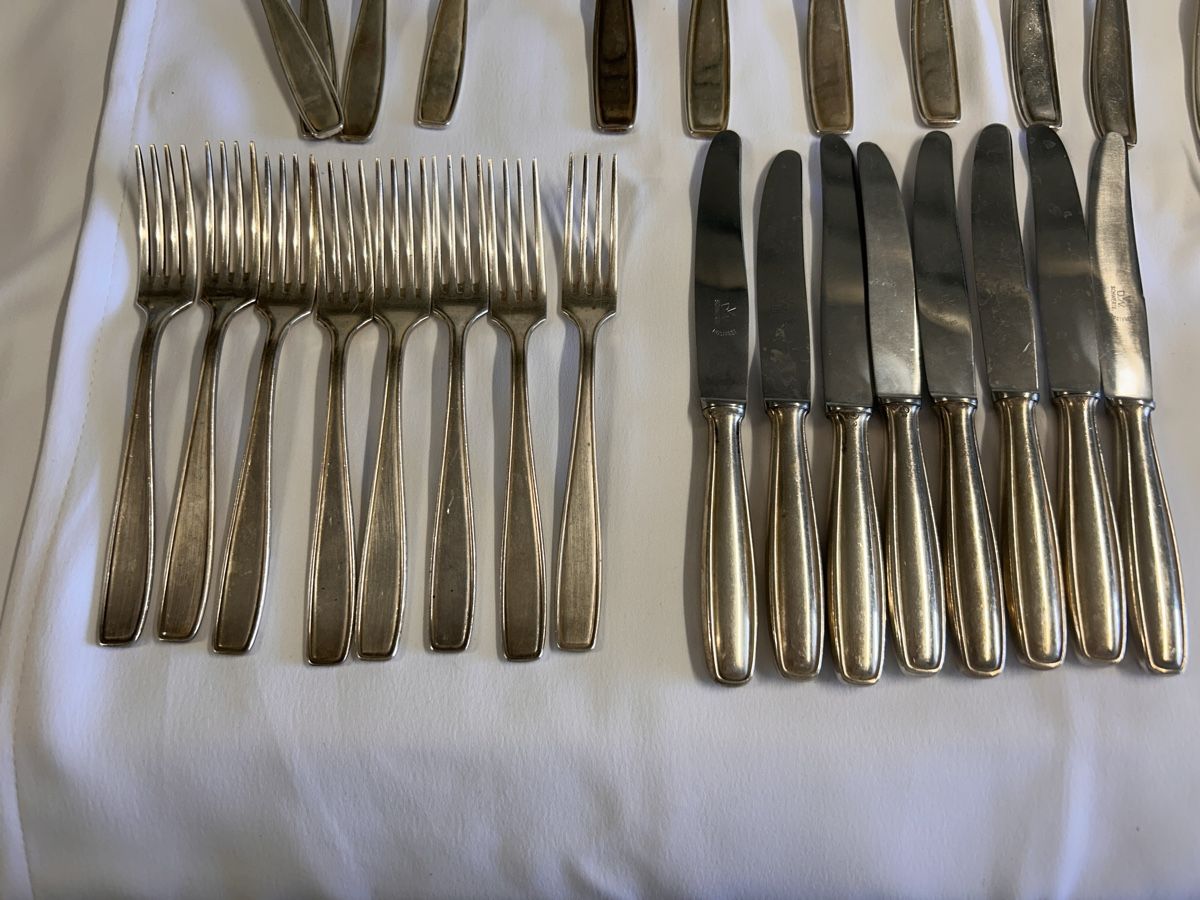 Set di posate: Silberbesteck Set - guter Zustand – Usato da Kehrsiten venduto da fot_55m5 1