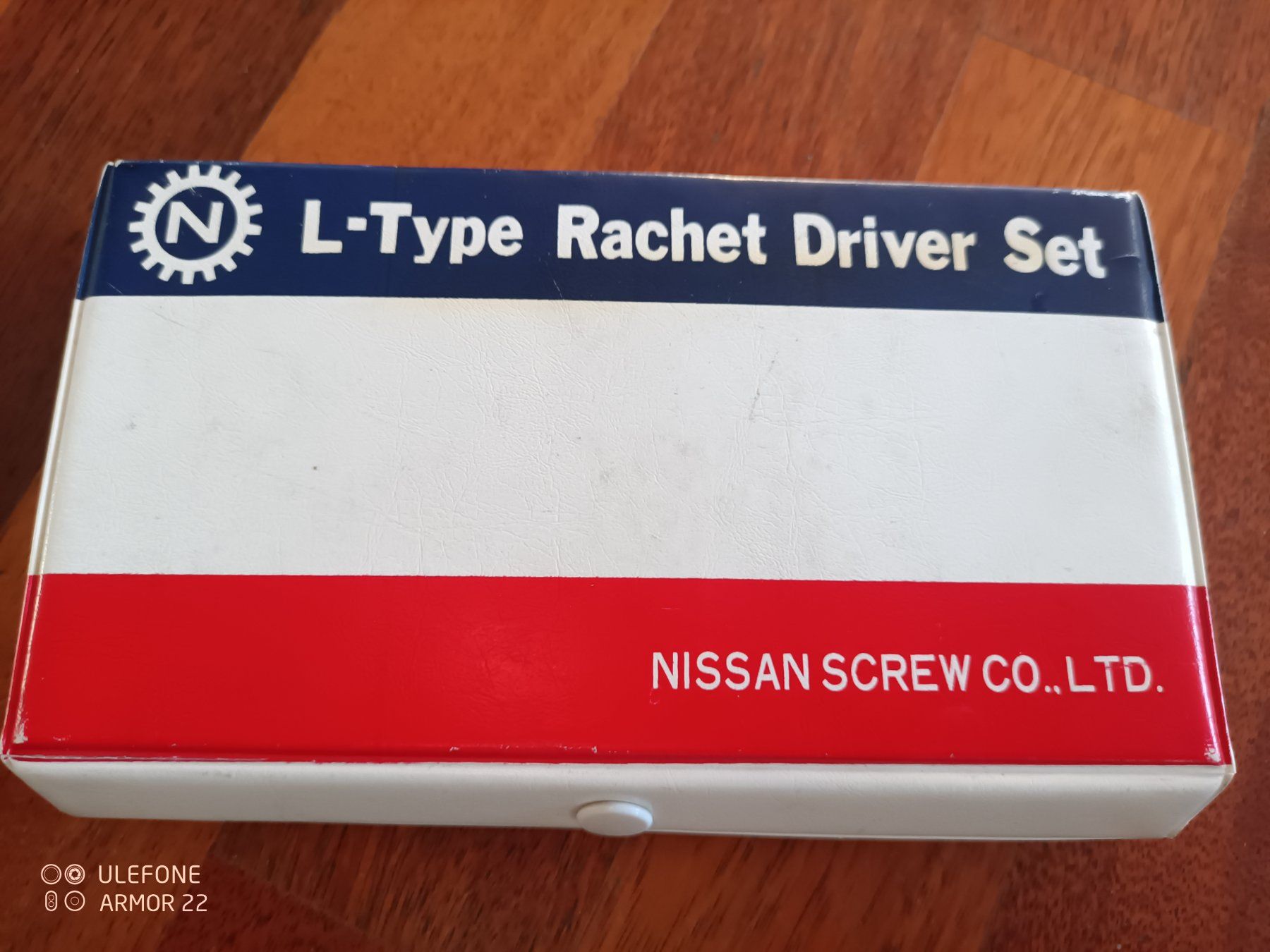 Tous les outils: Nissan Driver Set L-Type Rachet – D'occasion à Hottwil par sana0001