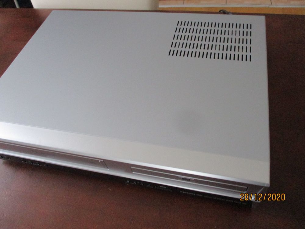 TechLine DVRC 800 DVD / VHS Recorder (Neu (gemäss Beschreibung)) in ...