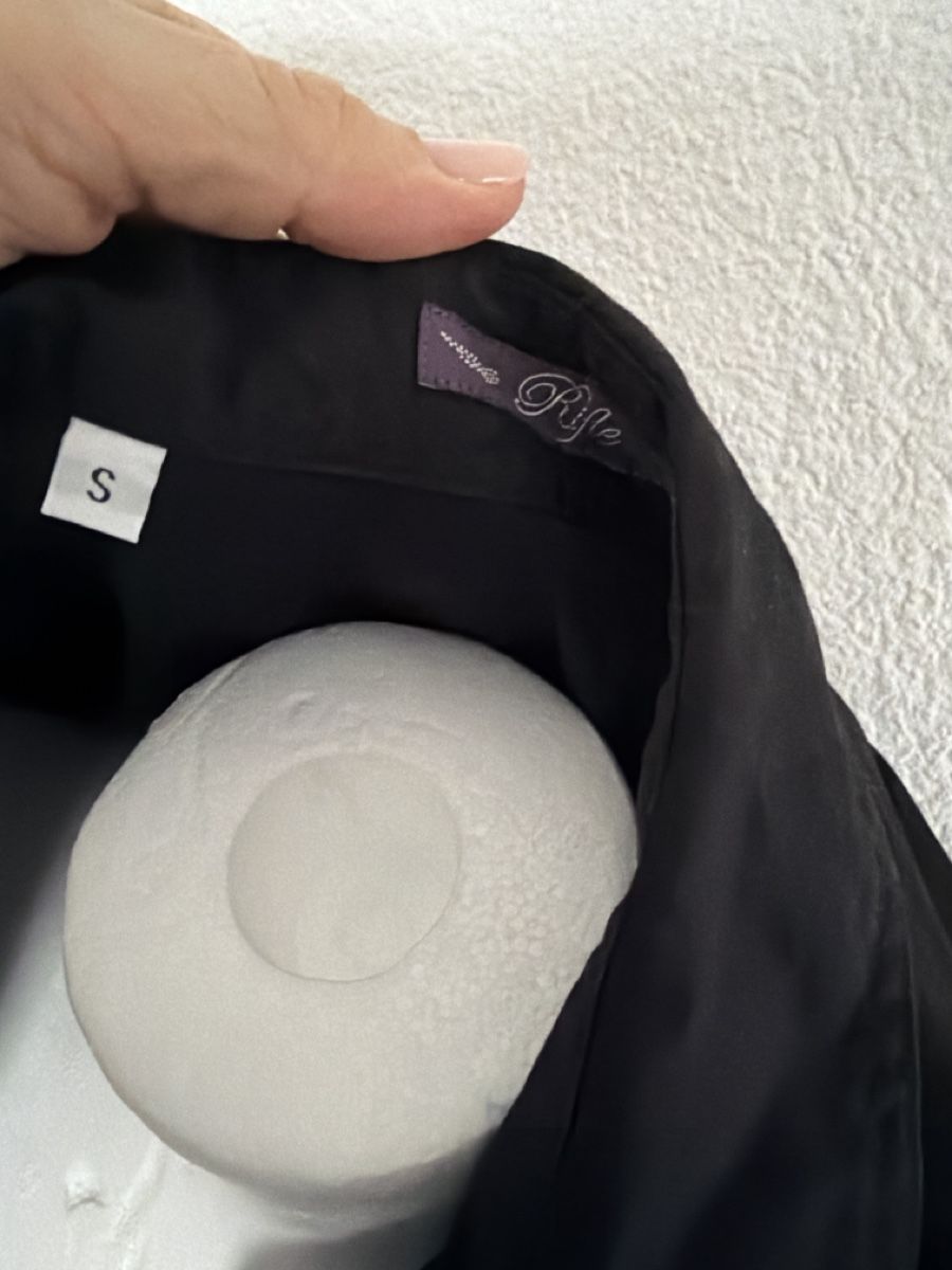 Camicette: Bluse schwarz S / M neu – Nuovo (secondo la descrizione) da Däniken SO venduto da NBdesign 3