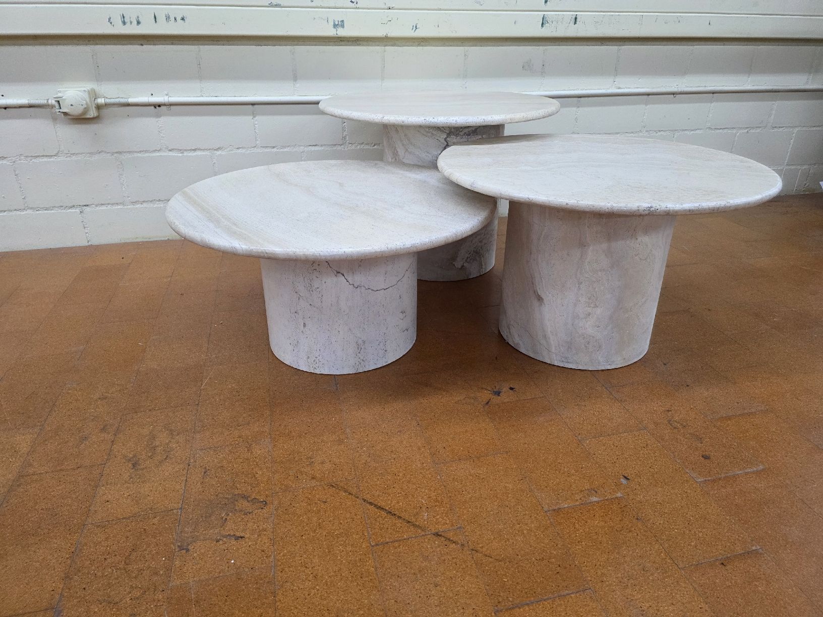 Tavoli: Designer Couchtisch Set aus Travertin  – Usato da Lichtensteig venduto da Usedinstorecom 1